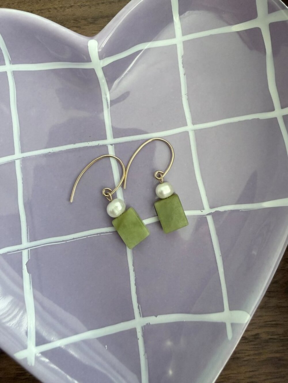 Vintage Handmade 14K Gold Filled Freshwater Pearl Dangle Earrings Jade Drop
